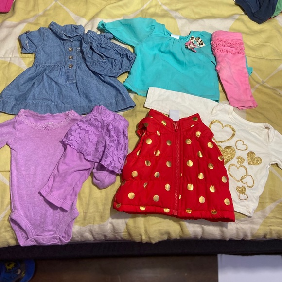 Newborn babygirl bundle - Picture 2 of 7